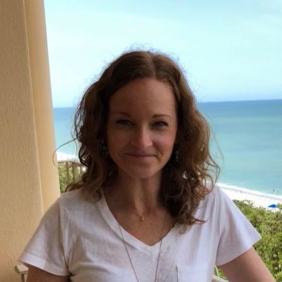 Meet your Posher, Lauren - Picture 1 of 1